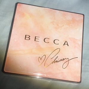 BECCA x Chrissy Teigen Glow Face Palette